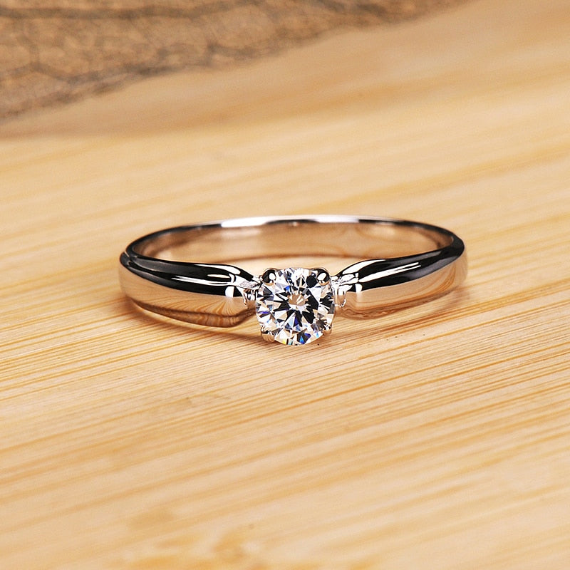 925 Sterling Silver Round Stone Ring