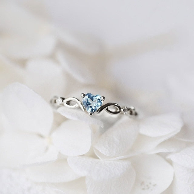 Classic Prong Setting Heart Ring