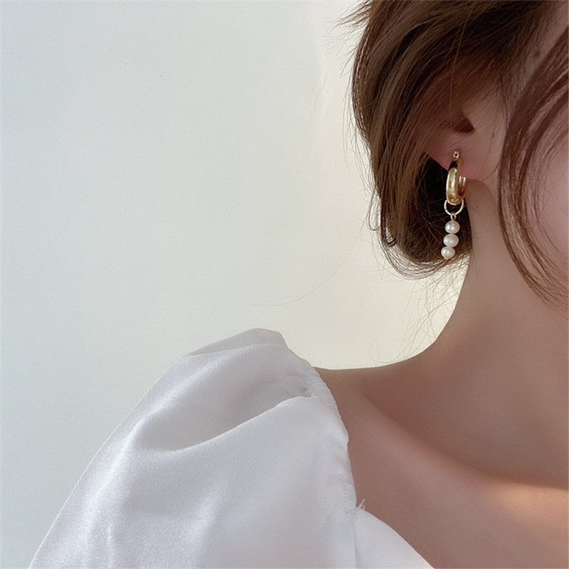 Baroque Pearl Gold Hoop Earrings