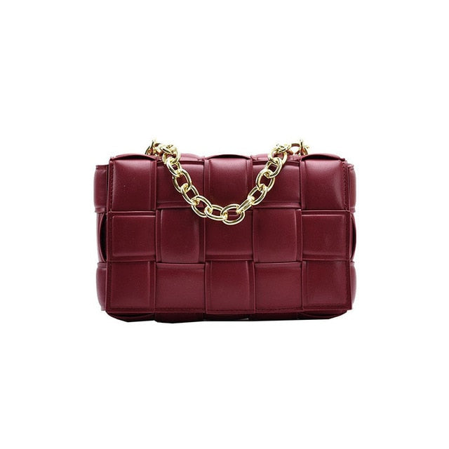 Thick Chain Crossbody Bag